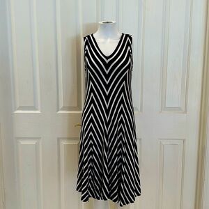 Chealsea & Theodore black and white striped tank top dress. Size small.